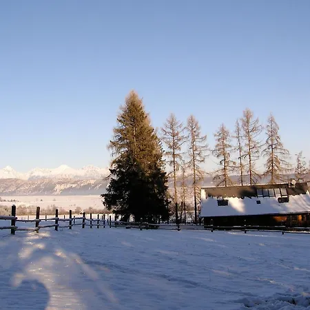 Penzion-ranc U Trapera Casa de hóspedes