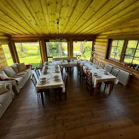 Penzion-ranc U Trapera Casa de hóspedes