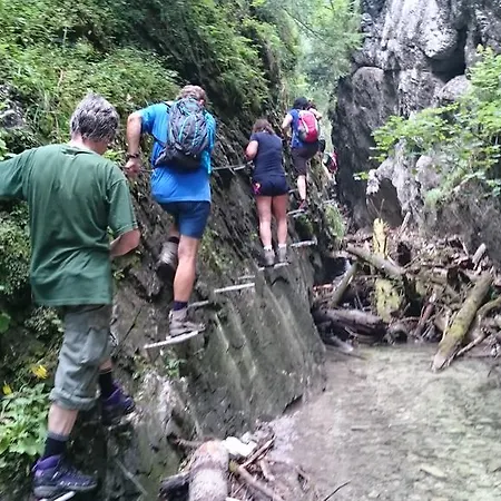 Penzion-ranc U Trapera 2* Hrabusice