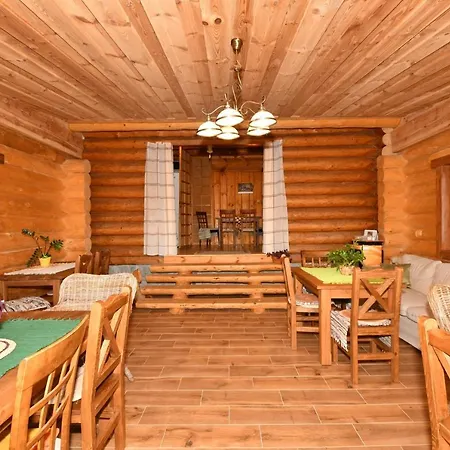 Penzión pre hostí Penzion-ranc U Trapera 2*